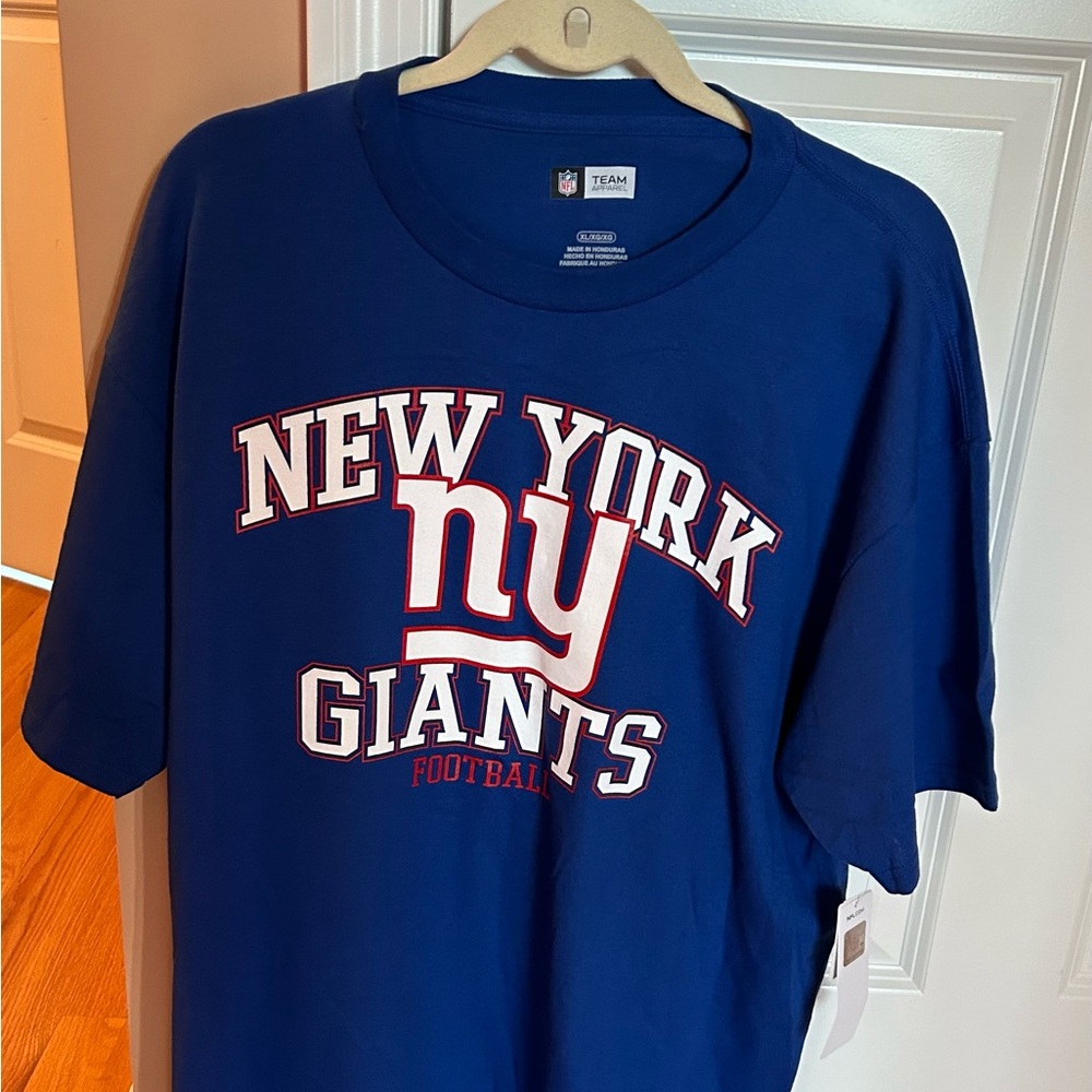 NWT New York Giants Tshirt
